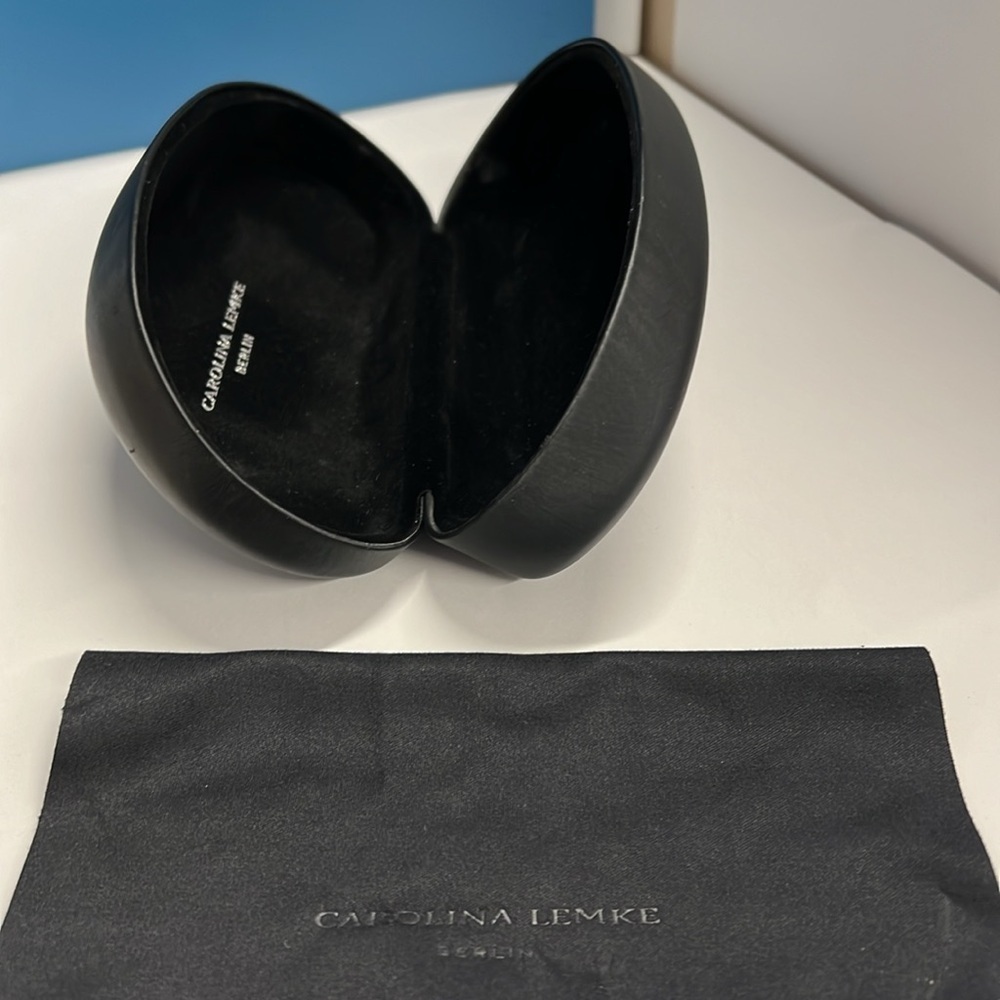 Carolina Lemke Berlin Sunglasses Case - Picture 3 of 5